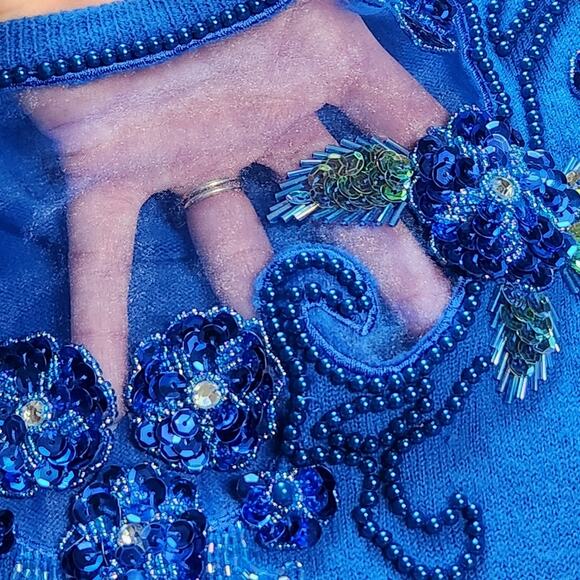 Vintage Maurada sweater blue embellished size M - Picture 4 of 8